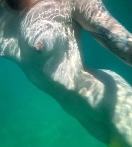 Image 5495422 from skyesharp