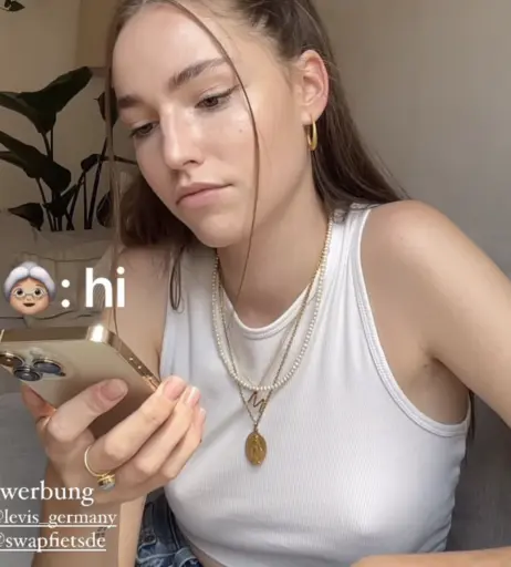 Image 549678 from Phia Quantius