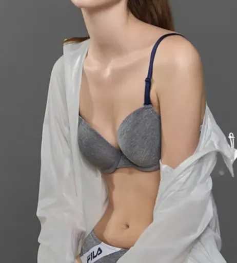 Image 549826 from Phia Quantius