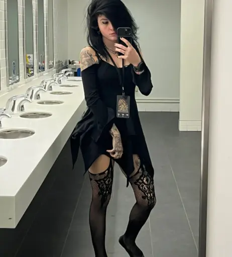 Image 5466980 from Elektra Kirby - elekboo elektrakirby |FanFix|