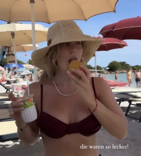 Image 546446 from Mrs. Bella