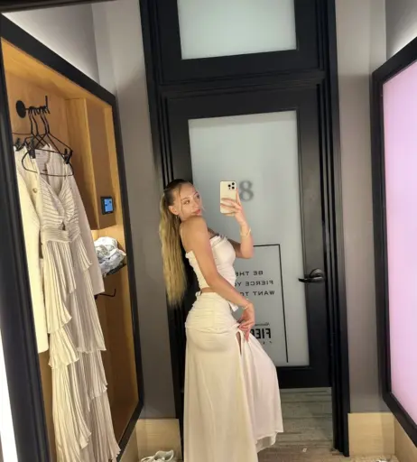 Image 545045 from Sophia Diamond