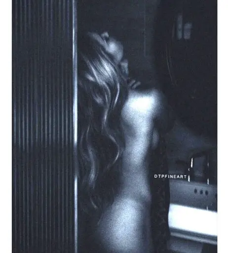 Image 5458330 from Tamra Dae