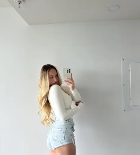 Image 543141 from Sophia Diamond