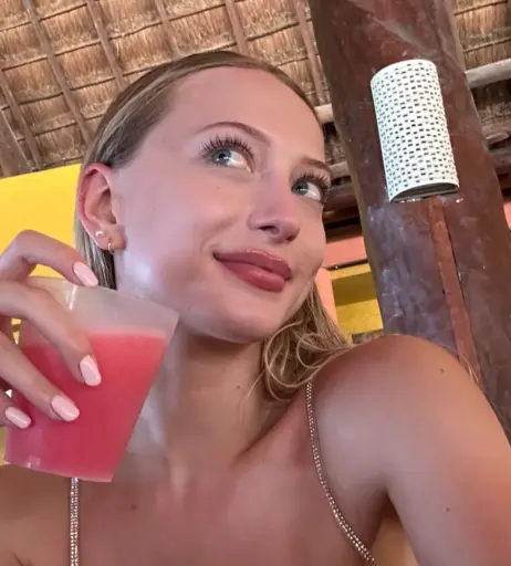 Image 541365 from Sophia Diamond