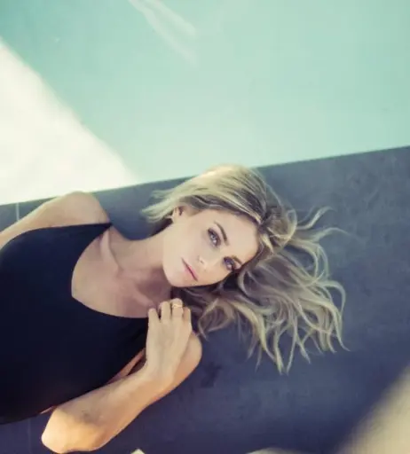 Image 540275 from Mrs. Bella