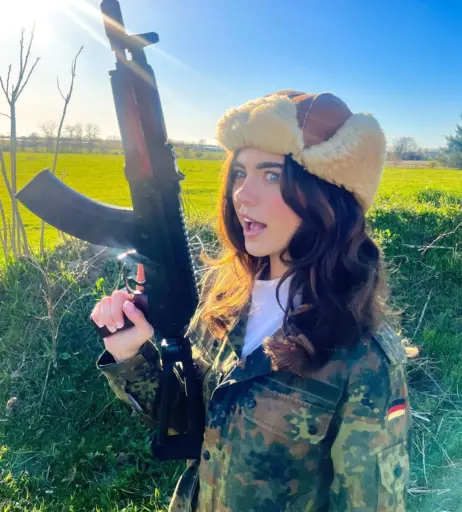 Image 540958 from Lunchbaglujan / Haylujan