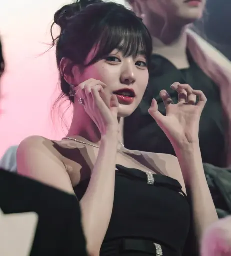 Image 5566113 from Jang Won-young / 장원영 WONYOUNG