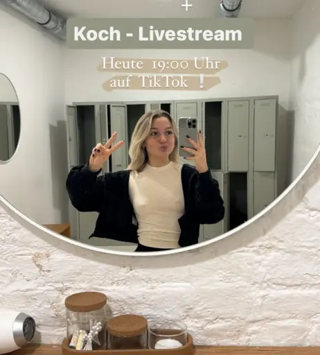 Image 555638 from Joana Link