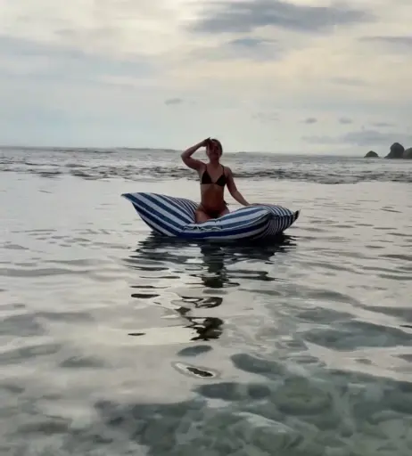 Image 555039 from Joana Link