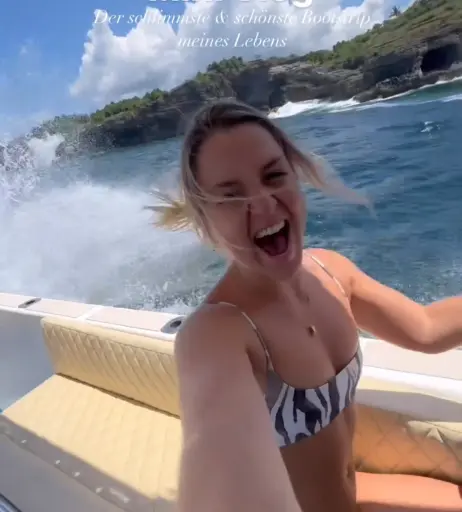 Image 554873 from Joana Link