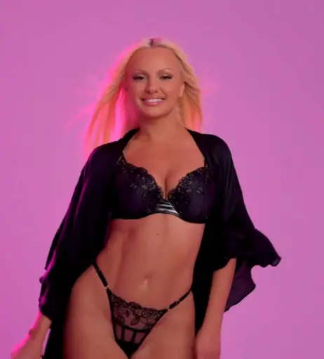 Image 5526733 from Alexandra Stan