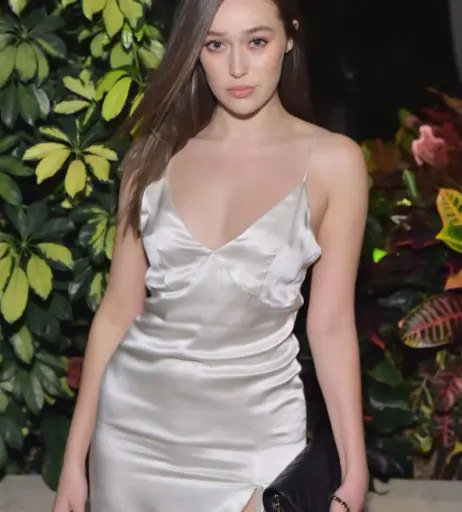 Image 5522610 from Alycia Debnam Carey