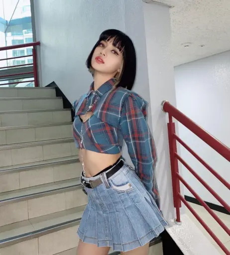 Image 5505830 from Lisa | BLΛƆKPIИK (Blackpink)