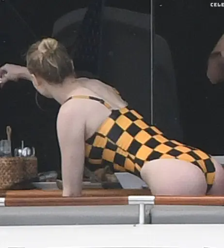 Image 5500246 from Sophie Turner