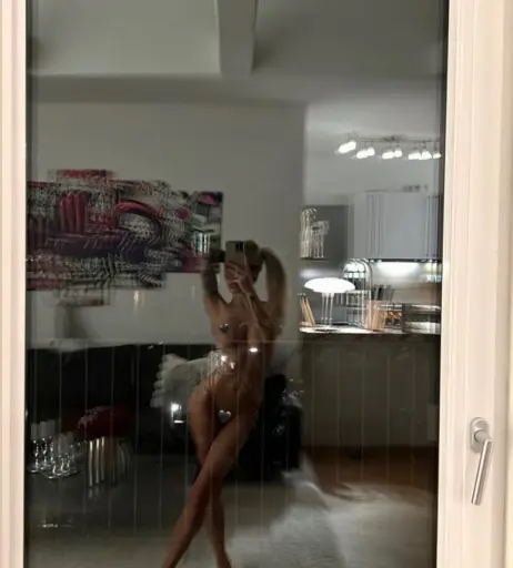 Image 567514 from Princess Léonie Alwine