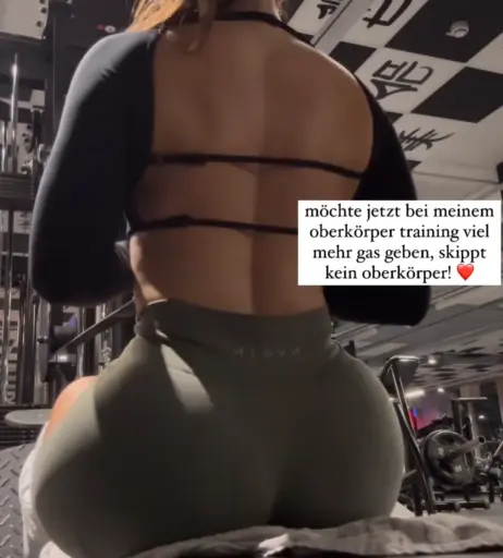 Image 567888 from Lya Aylin