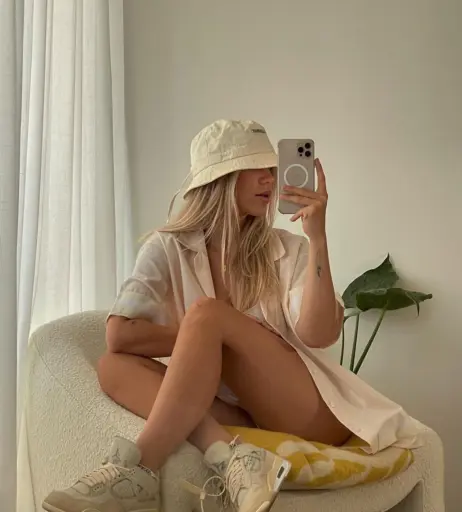 Image 563893 from Ema Louise