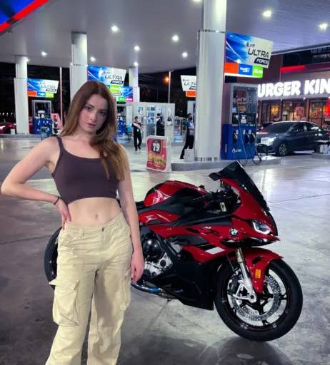 Image 578938 from Anica Zimmermann