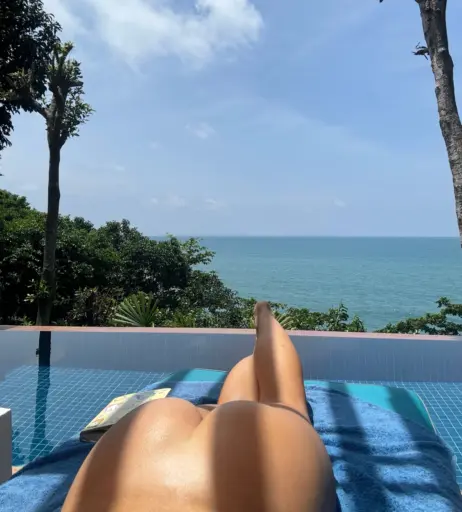 Image 577690 from Ema Louise