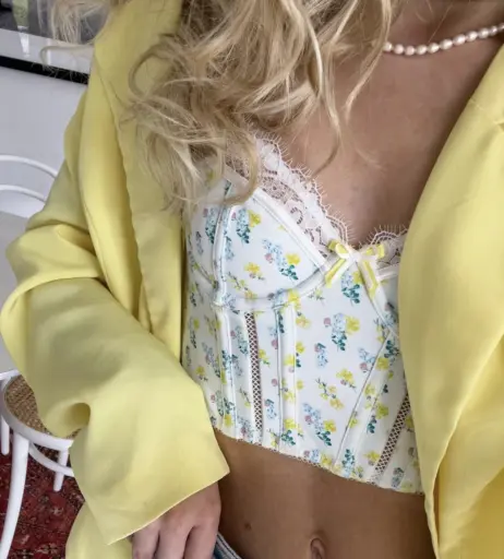 Image 577144 from Lea Peach