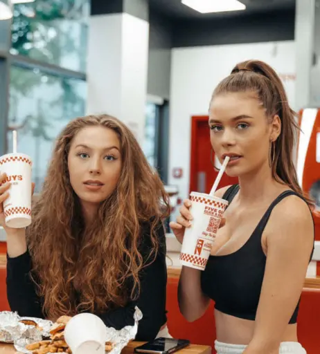 Image 576159 from Emilia BTE