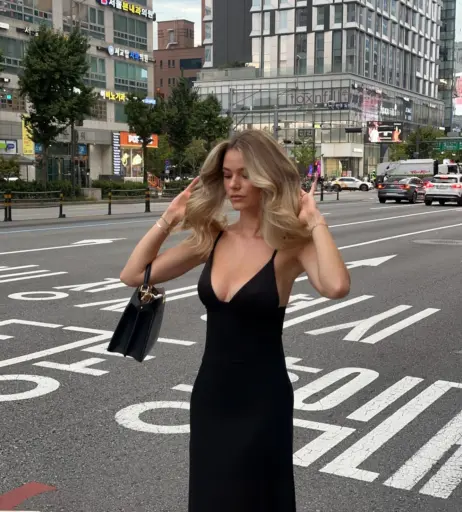 Image 575887 from Emilia BTE