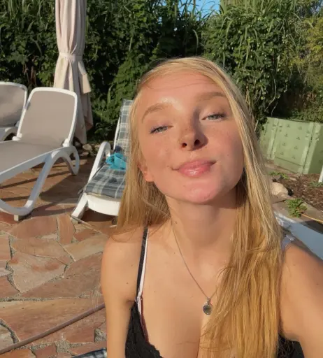 Image 574555 from Blonde Vivi