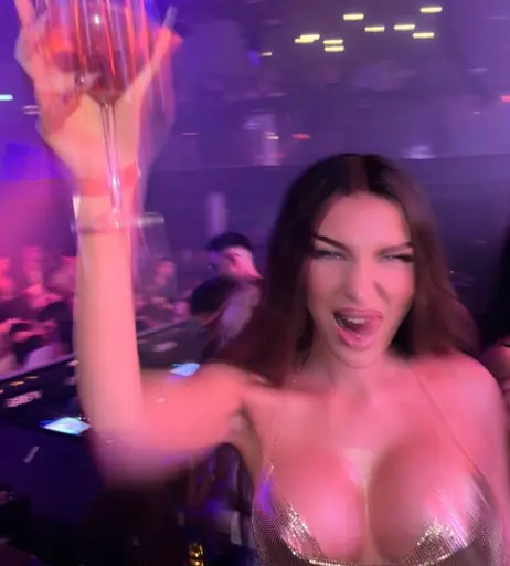 Image 572600 from Jessica Delion