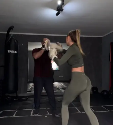 Image 570858 from Emilia BTE