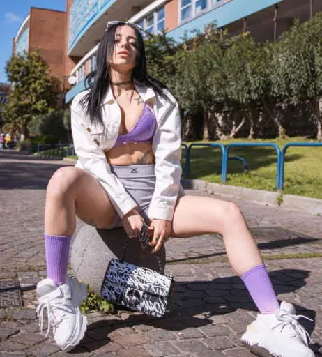 Image 5090160 from ImViolet - Ladyviolet - Concetta Viola