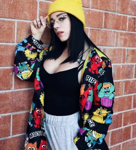 Image 5090326 from ImViolet - Ladyviolet - Concetta Viola