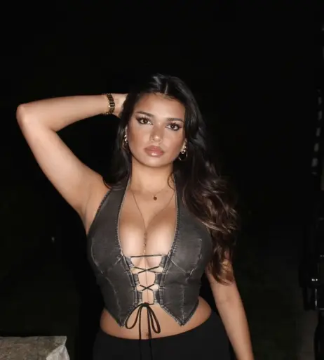 Image 5087734 from Tessmonpere