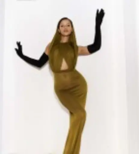 Image 5065519 from Taylor Russell