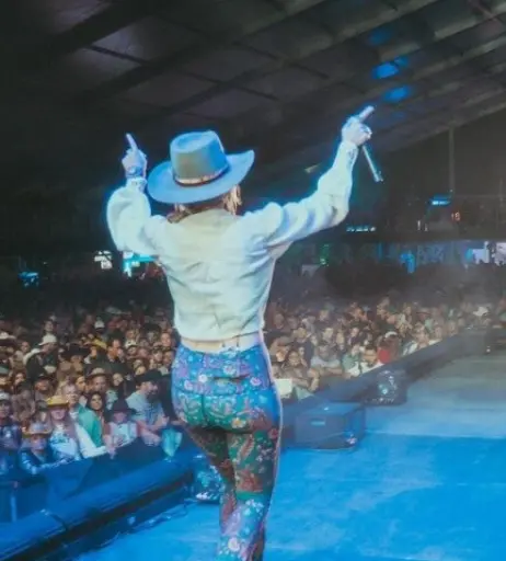 Image 5067167 from Lainey Wilson