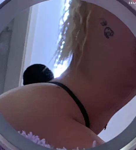 Image 503289 from ba.ill.ey