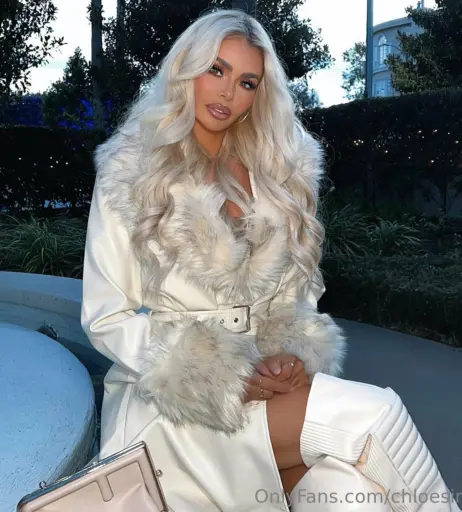 Image 5020816 from Chloe Sims