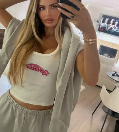 Image 5020674 from Chloe Sims