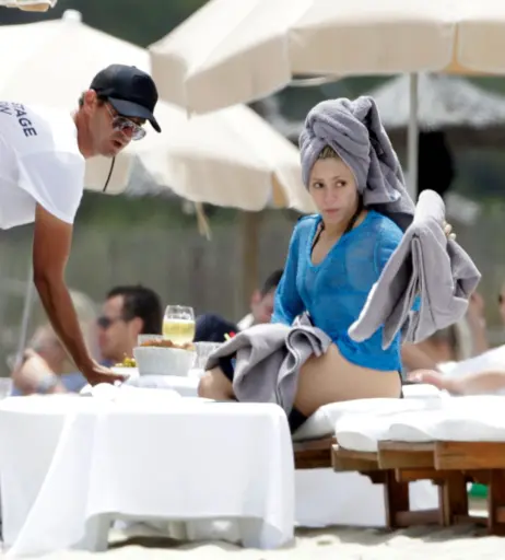 Image 4196968 from Shakira