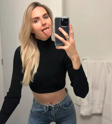 Image 4199396 from anastayshaa / stacy_swan