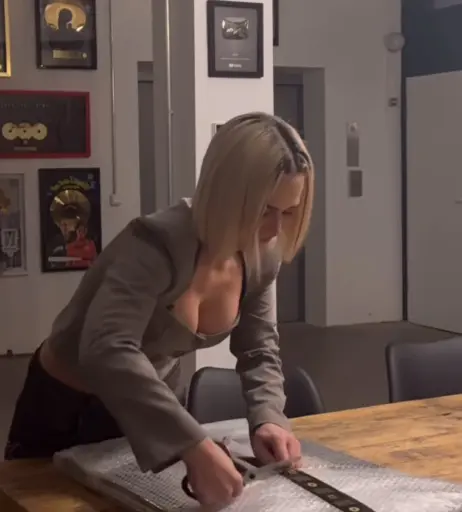 Image 4198853 from Mathea