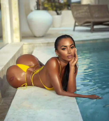 Image 4198640 from Carla Piece of Art