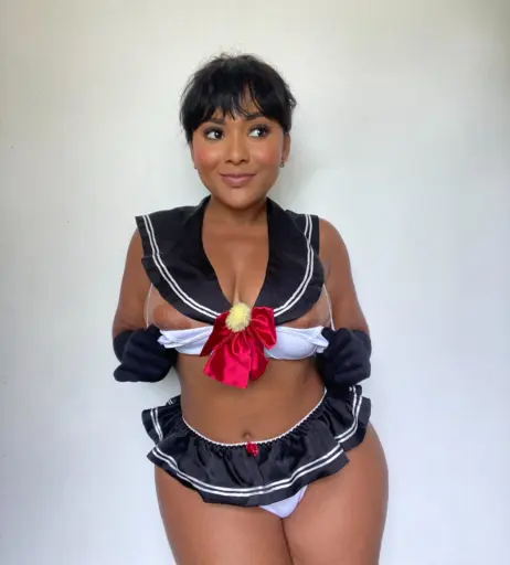 Image 4183315 from Raychellemcm