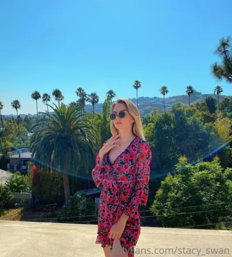 Image 4180393 from anastayshaa / stacy_swan