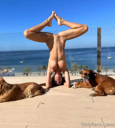 Image 4175580 from Roxysdream