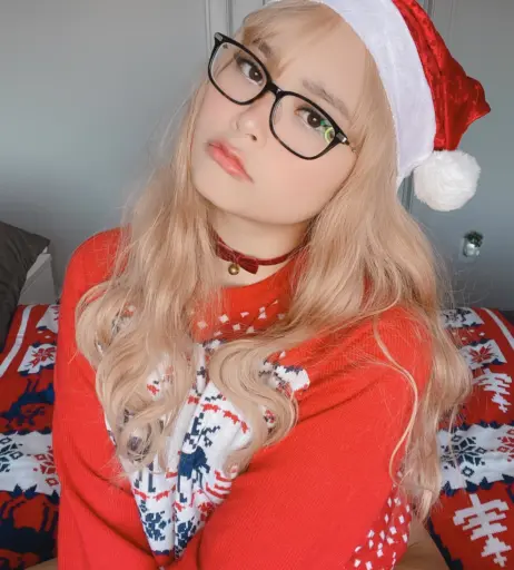 Image 4179946 from Ambiiyah