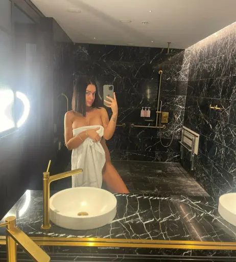 Image 4164012 from Bronte Schofield