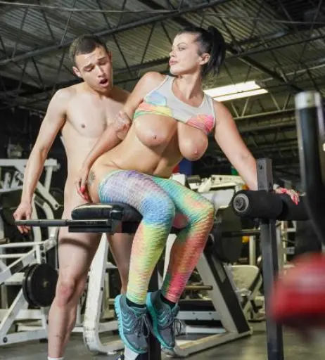 Image 4163487 from Nadia White