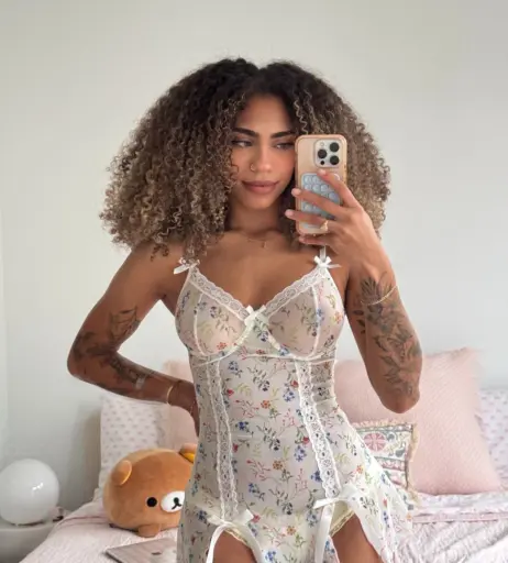 Image 4135640 from Venusmarquez / thevenusmarquez