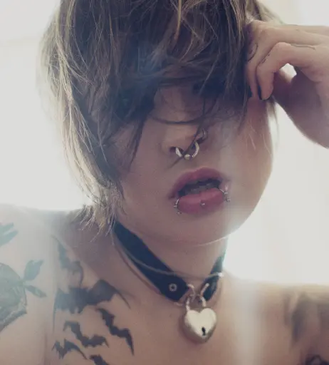 Image 413355 from Triz Täss